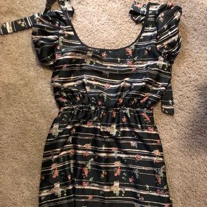 Final Touch Flower Dress